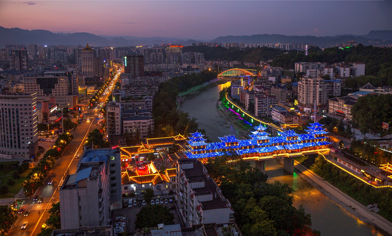 东升国际官网-钻营健全,你我一路成长