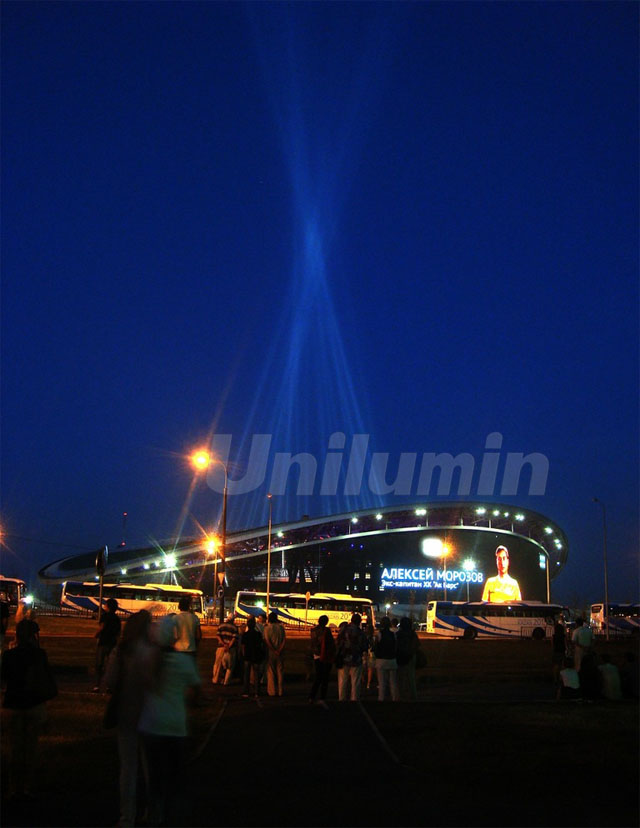 图为：喀山大运会主体育馆大型LED显示屏