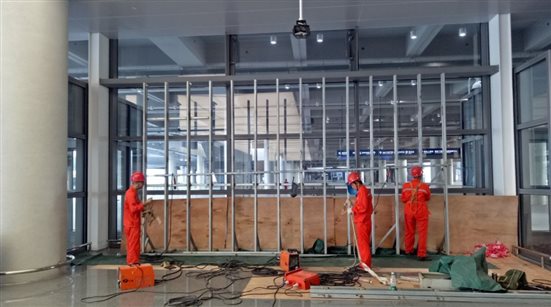 ▲坚守岗位， 实事求是做工作